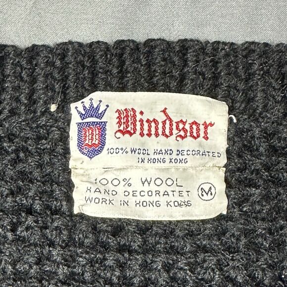 Vintage Windsor Sweater Women Medium Black Wool Cardigan Hand Decorated Sequin - Picture 9 of 9